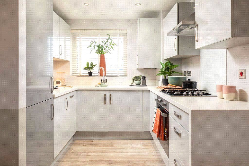 Property photo 3 of 17 Show Home