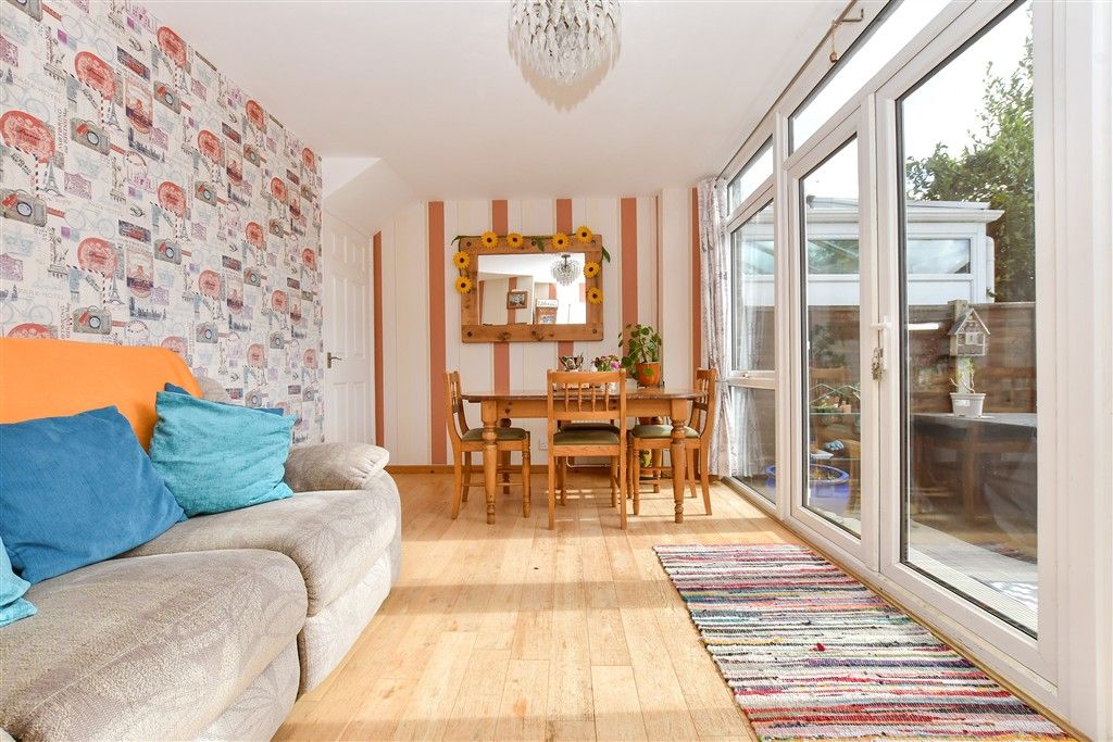 Property photo 2 of 16 Dining Room