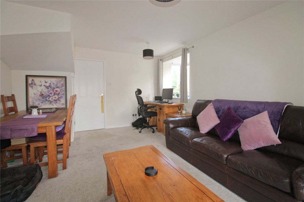 Property photo 3 of 17 Picture No. 11