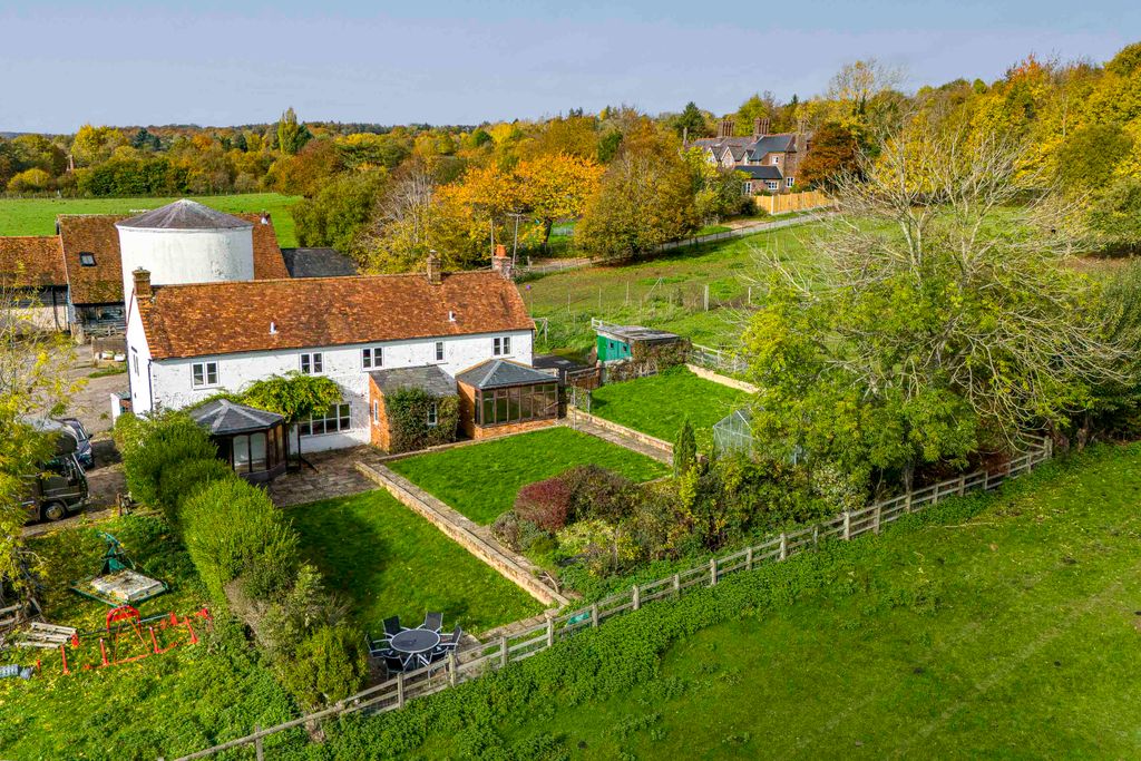 Property photo 2 of 15