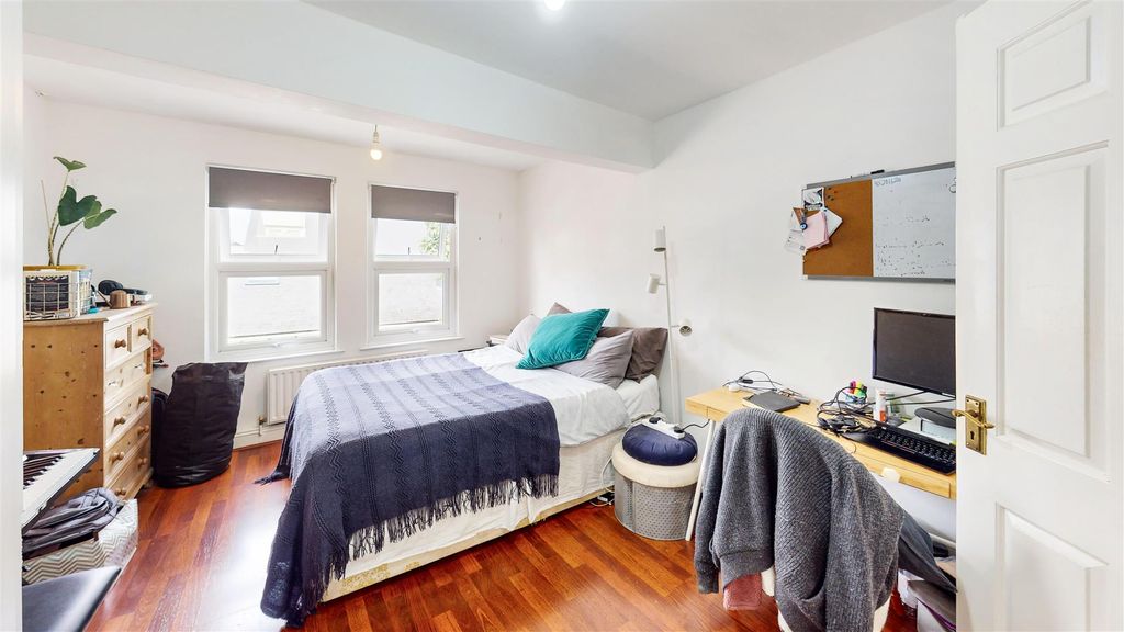 Property photo 3 of 14 Flat 4, Sam Hellen Court - 5Mdjaoh4Qtffz0Wyy9Lt.Jp