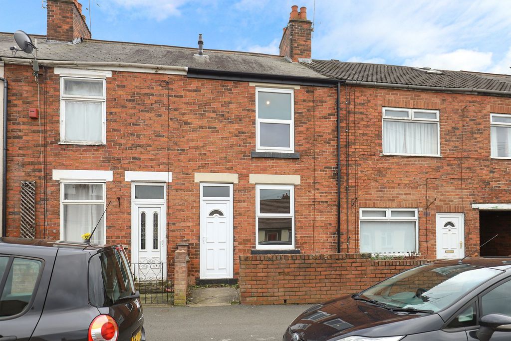 Property photo 1 of 14