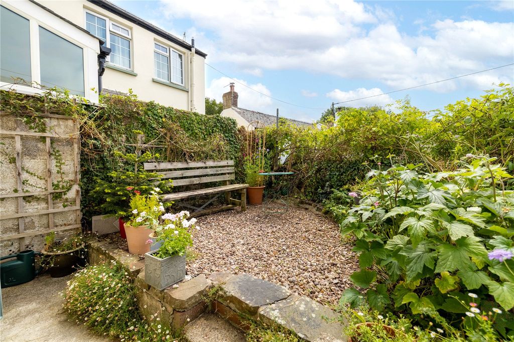 Property photo 3 of 28 Picture No. 08