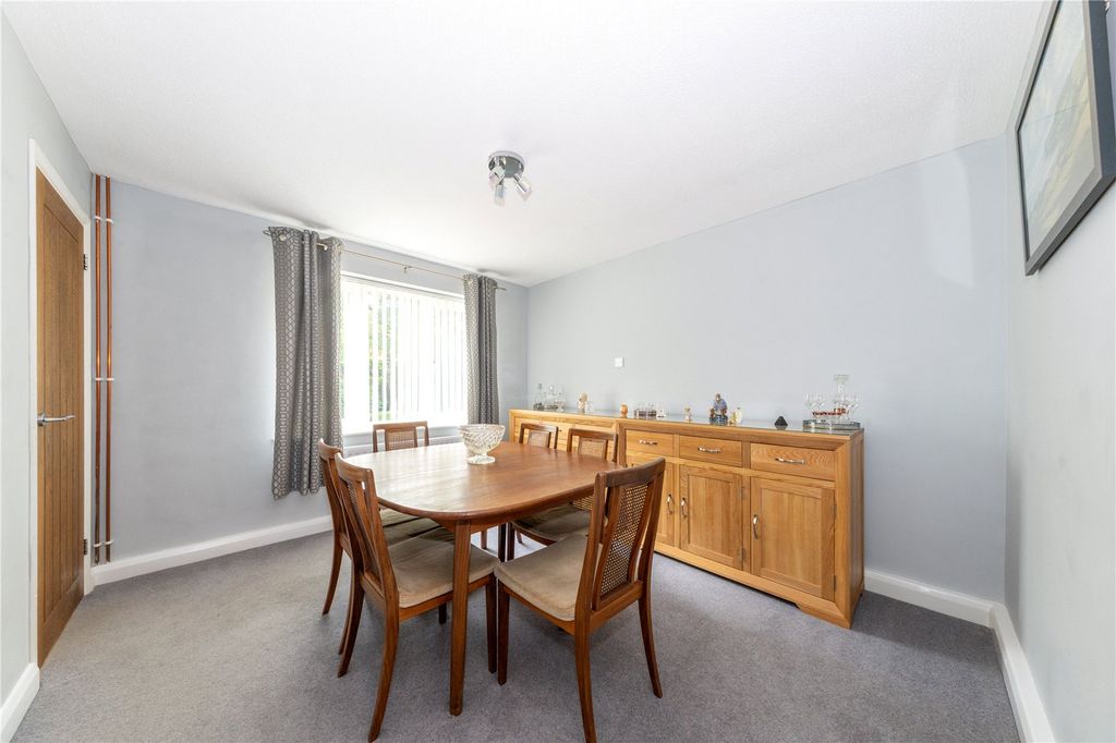 Property photo 3 of 16 Dining Room