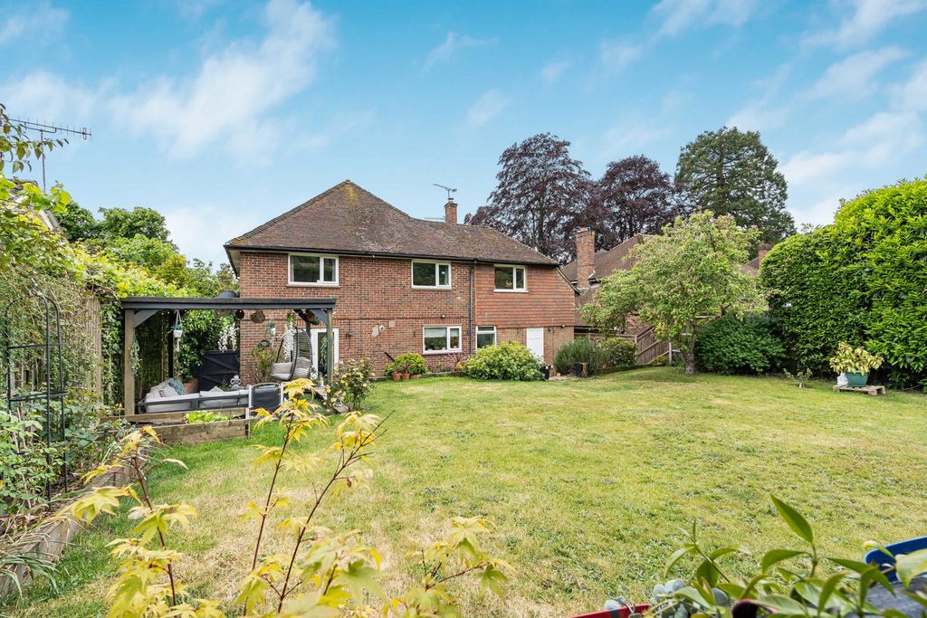 Additional image 10 of 5 bed detached house for saleManor Road, Aldershot, Hampshire GU11