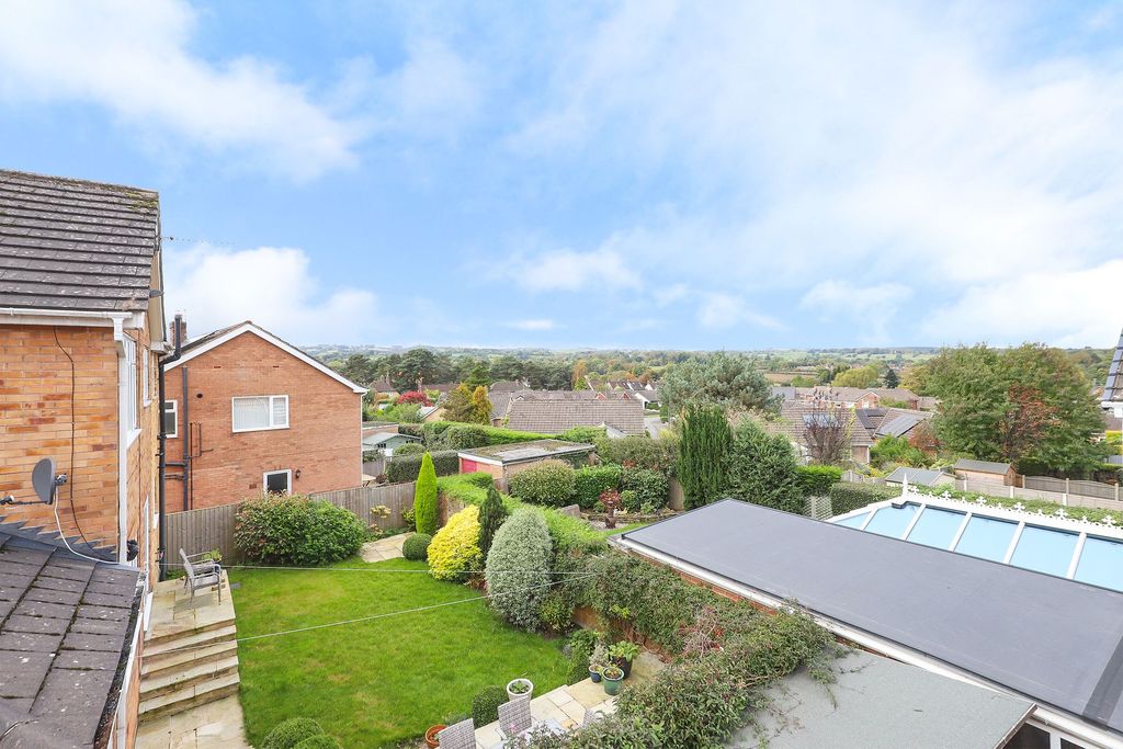 Property photo 3 of 24