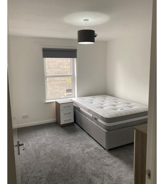 Property photo 2 of 3