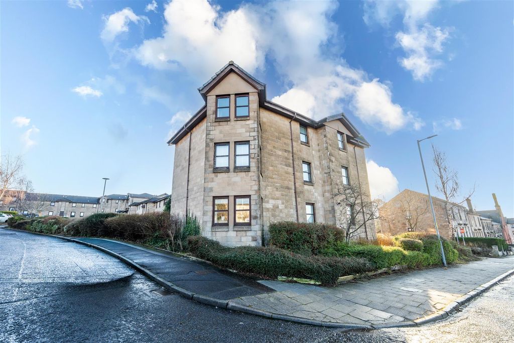 Property photo 1 of 8 External.Front..Jpg