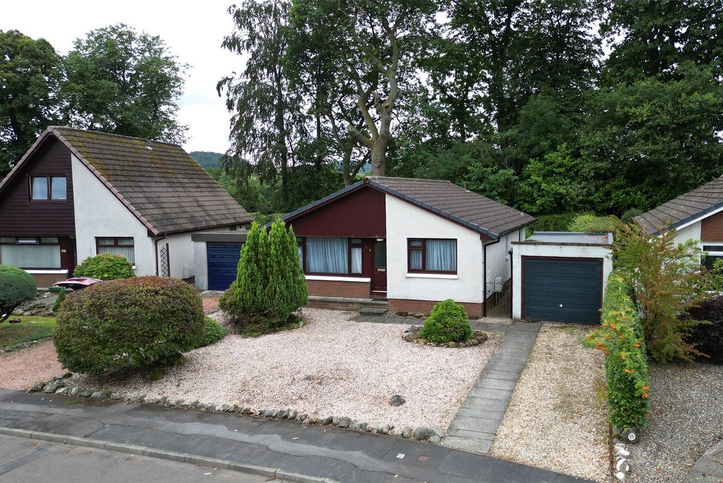 Property photo 1 of 21