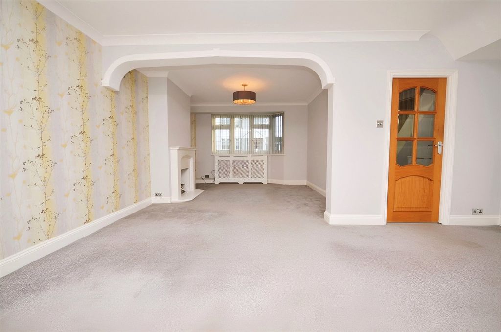 Property photo 2 of 14 Picture No. 04