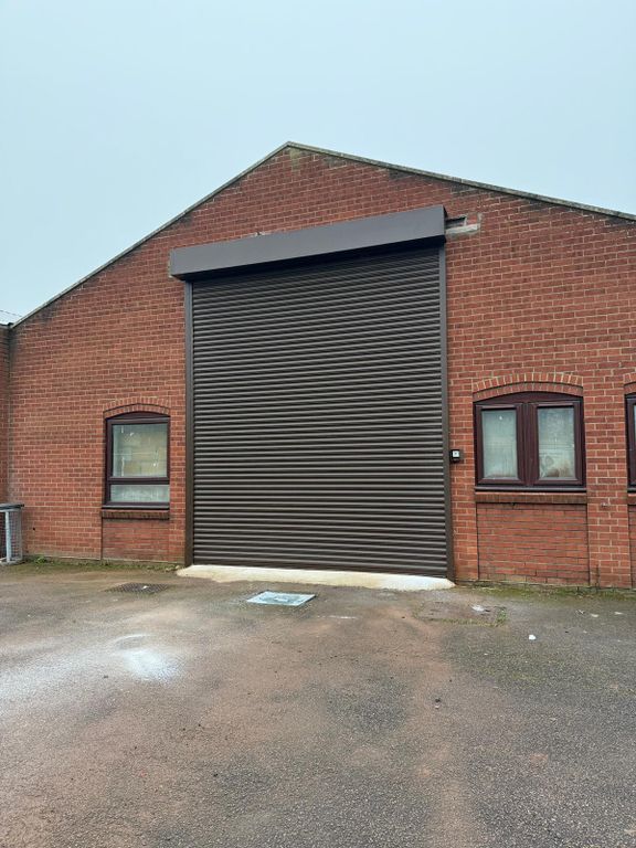 Property photo 2 of 3