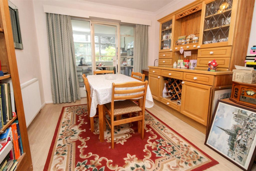 Property photo 3 of 14