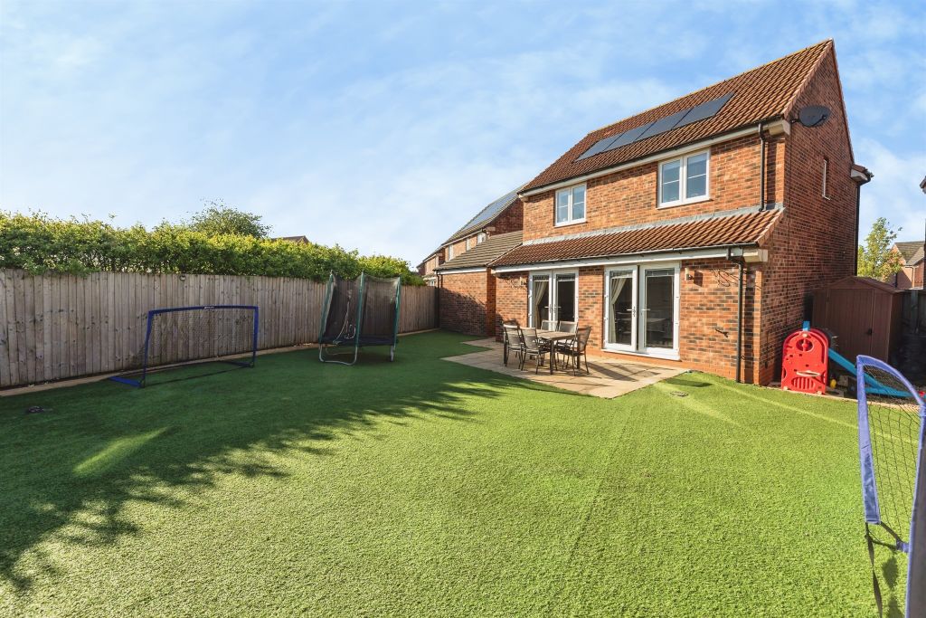 Property photo 2 of 17