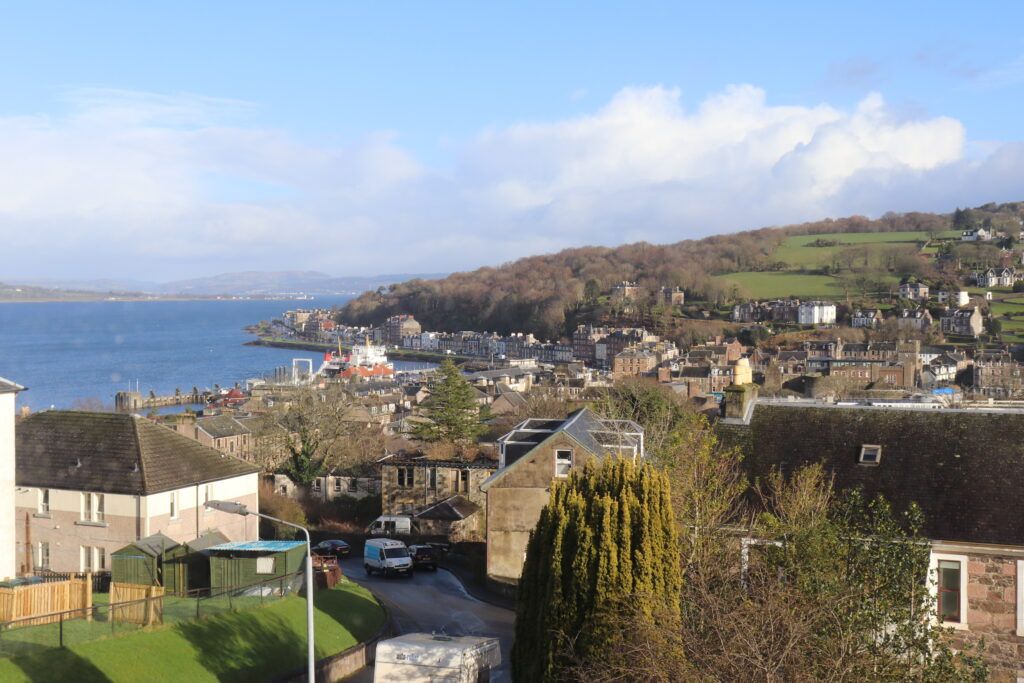 Property photo 2 of 19