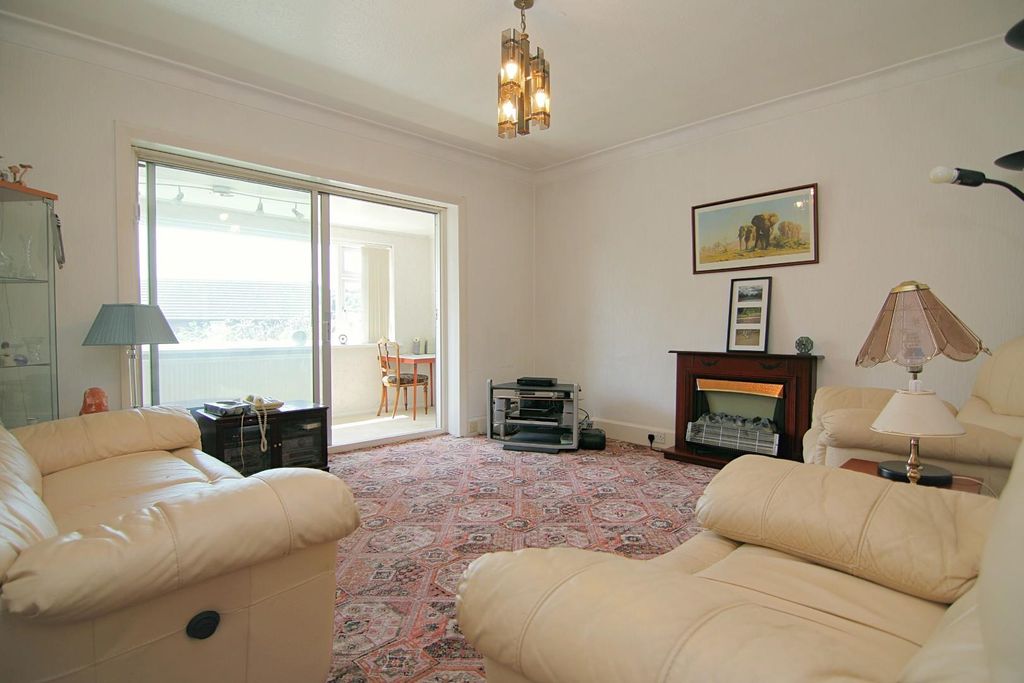 Property photo 2 of 24 Living Room