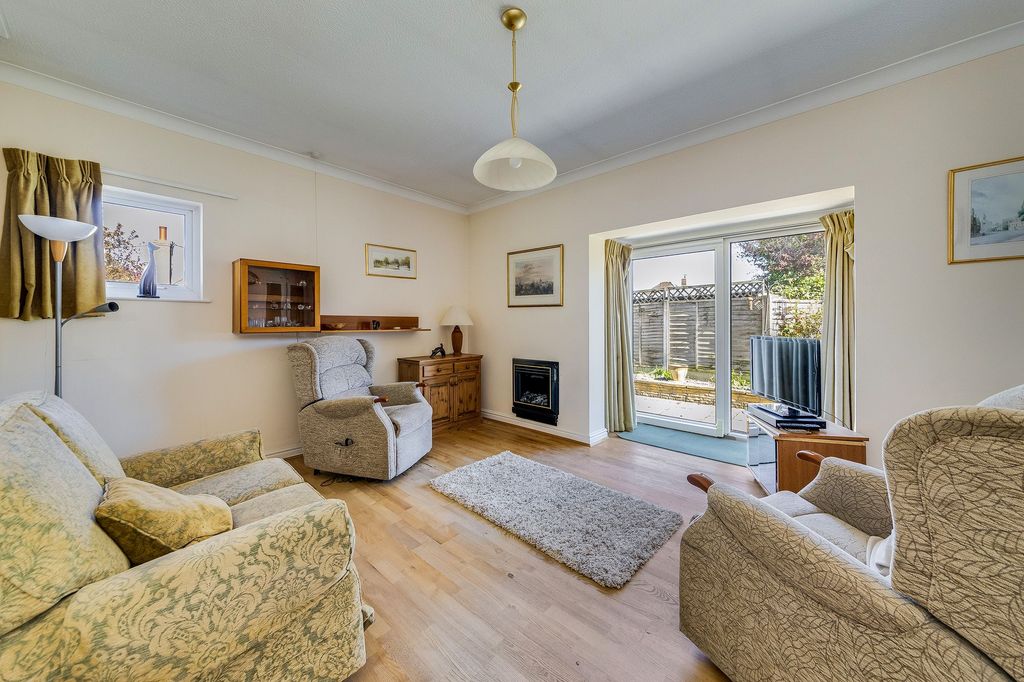 Property photo 2 of 22