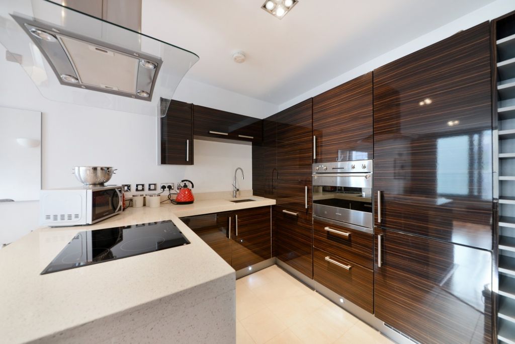 Property photo 2 of 9 Picture No. 03