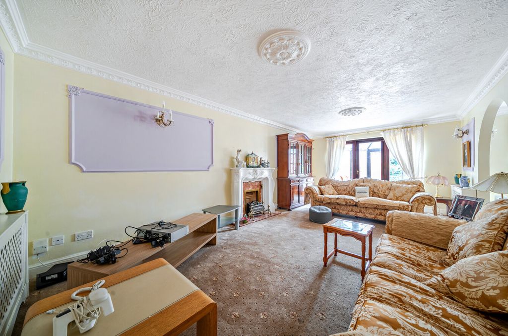 Property photo 2 of 19 1509517-16-6A993B...
