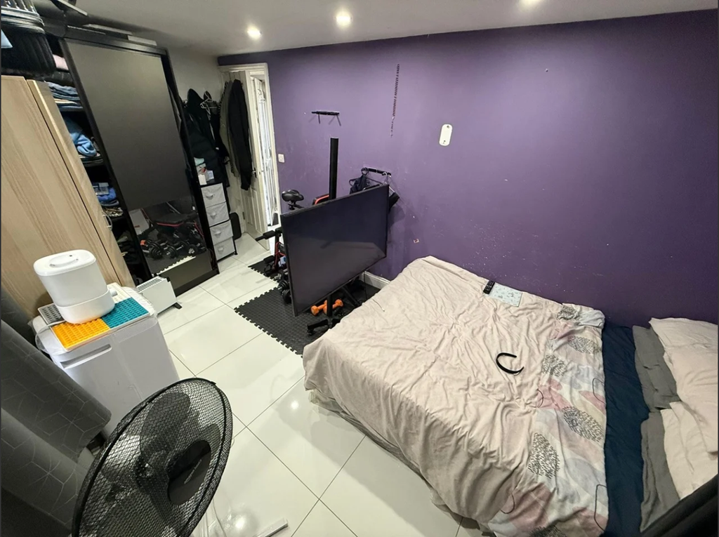 Property photo 3 of 5