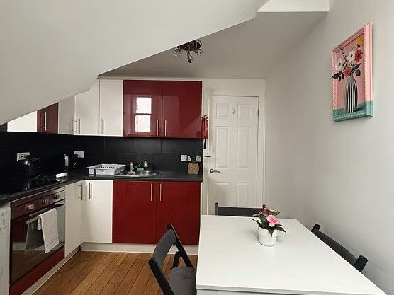 Property photo 2 of 5