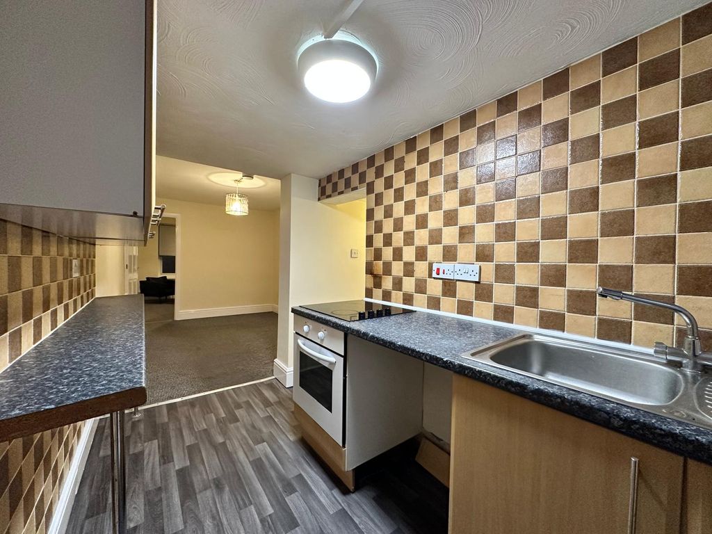 Property photo 1 of 5 Kitchen
