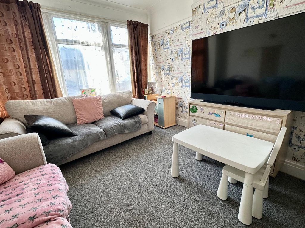 Property photo 2 of 9 Img_7971.Jpeg