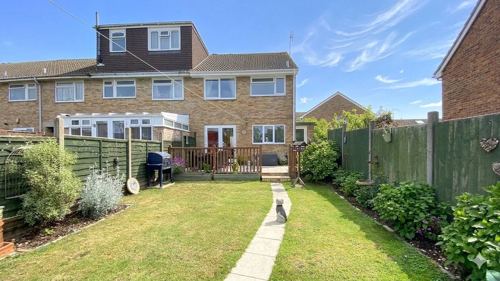 Property photo 3 of 14 Picture No. 05