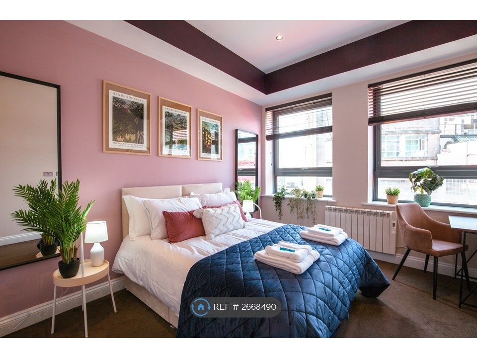 Property photo 2 of 23