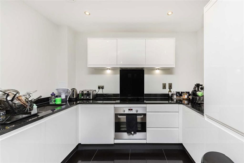 Property photo 3 of 5