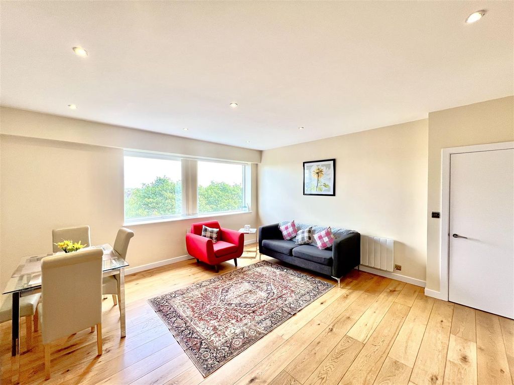 Property photo 2 of 10 Open Plan Kitchen/ Reception Room