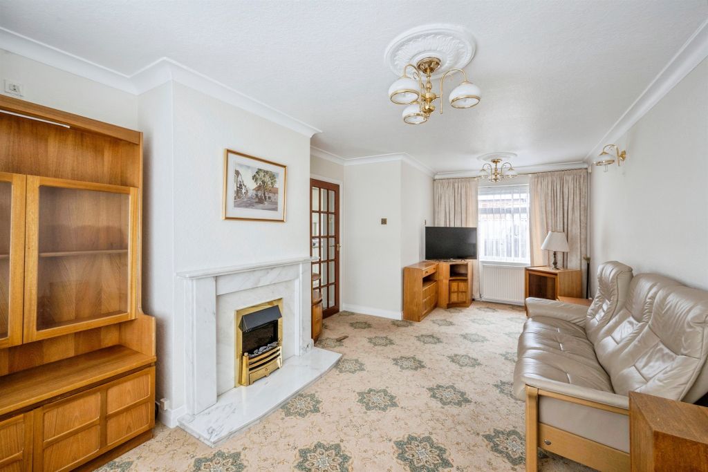 Property photo 2 of 16