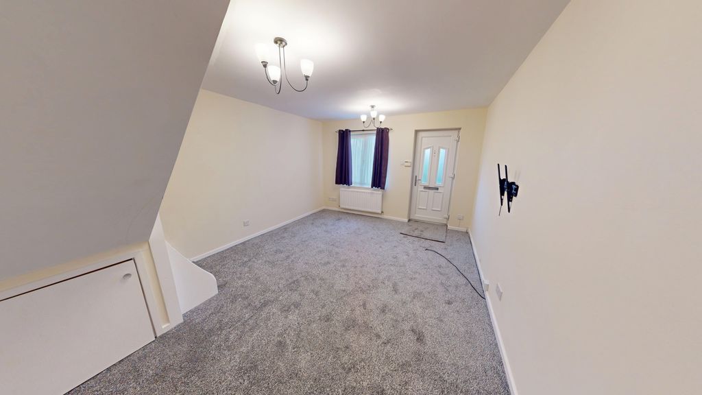 Property photo 2 of 7 11-Falcon-Mews-01192026_125604