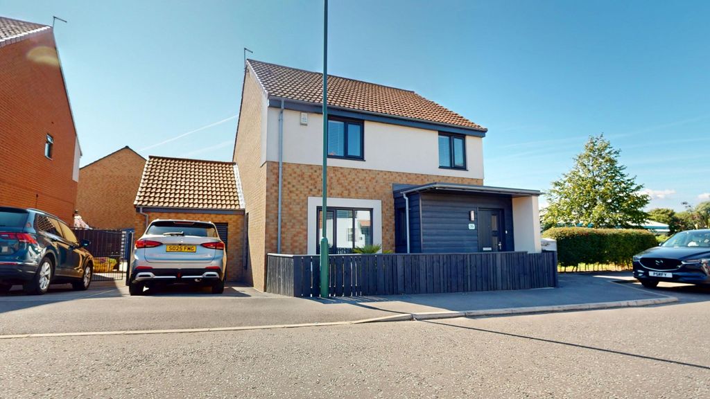 Property photo 1 of 27 5398551