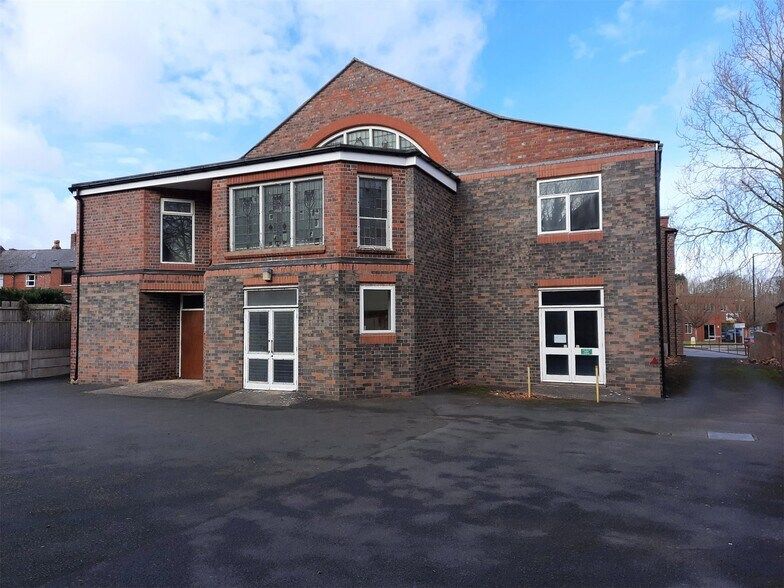 Property photo 2 of 18