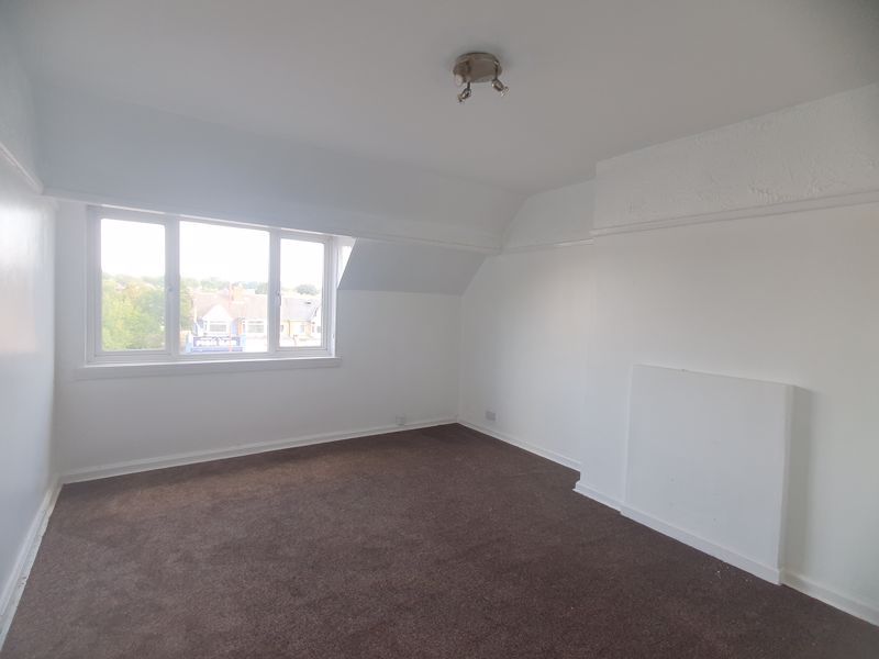 Property photo 3 of 7 Photo 9