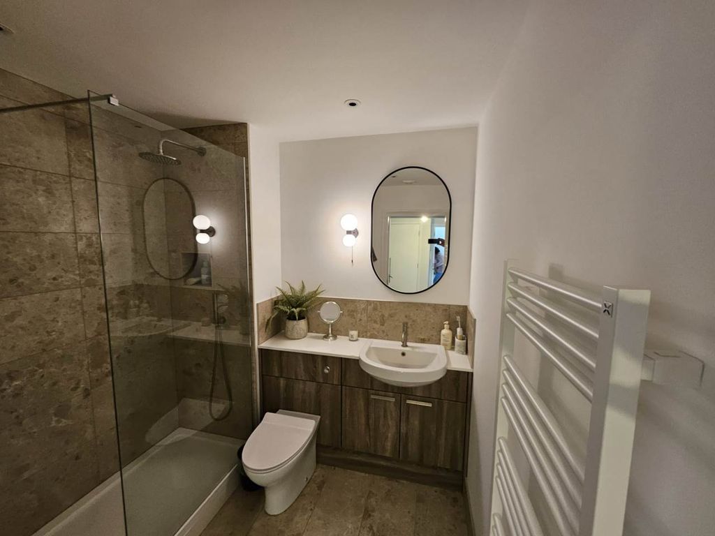 Property photo 2 of 12 Shower Room (2)