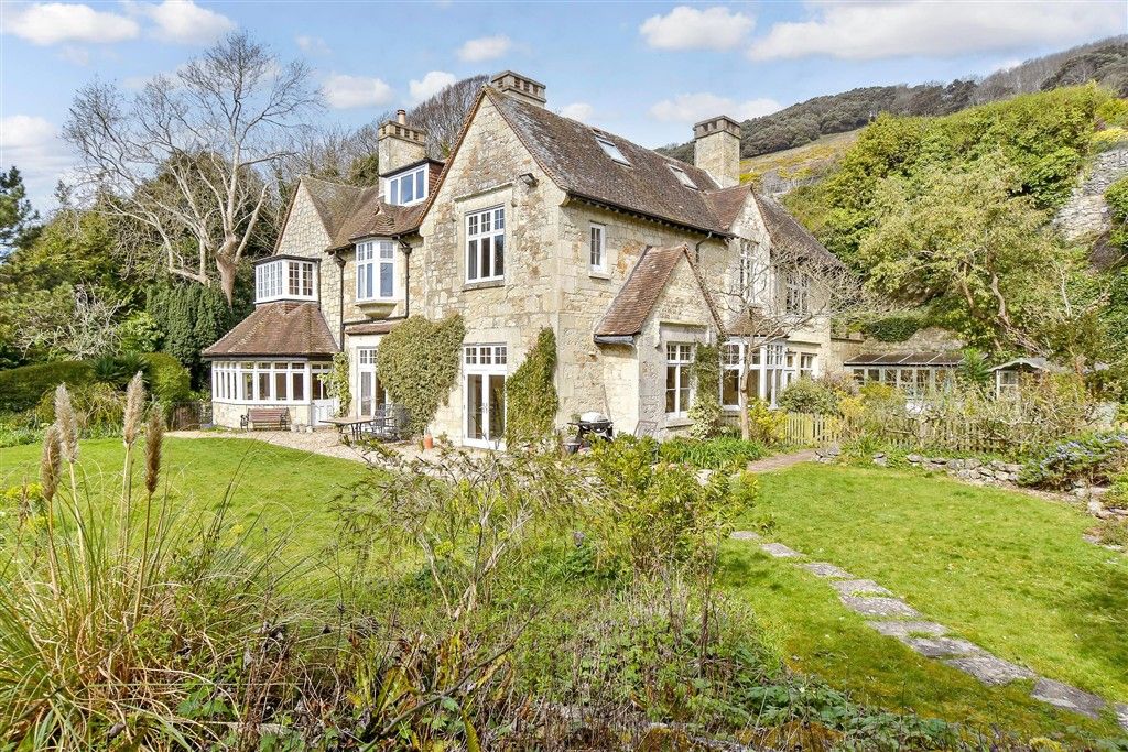 Property photo 1 of 21 Front Elevation