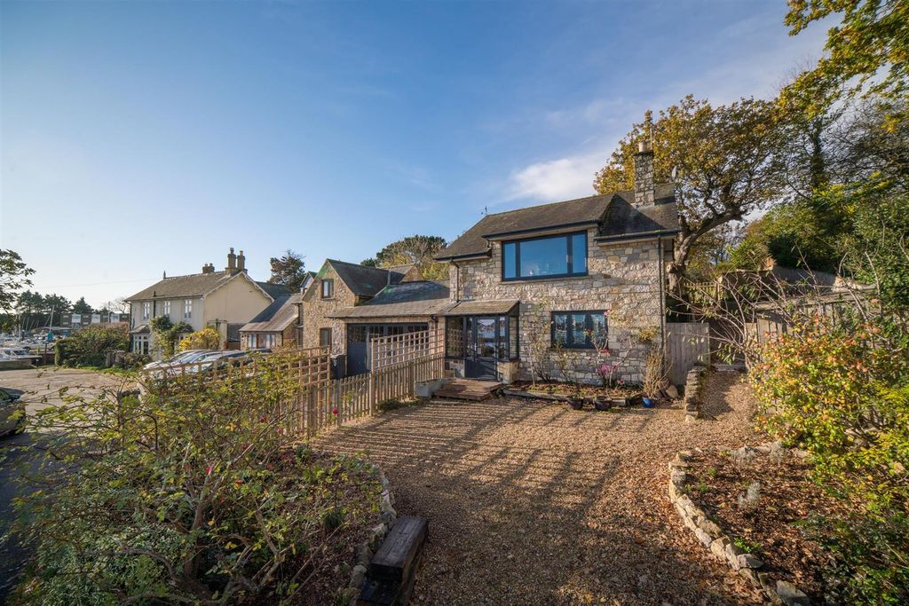 Property photo 2 of 32 2246-022-Websize.Jpeg