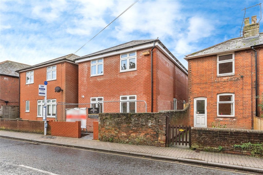 Property photo 1 of 15 Front