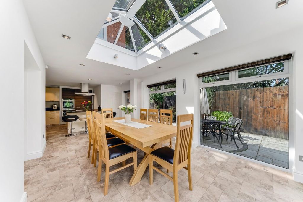 Property photo 2 of 41 Dsc01189_Hdr.Jpg