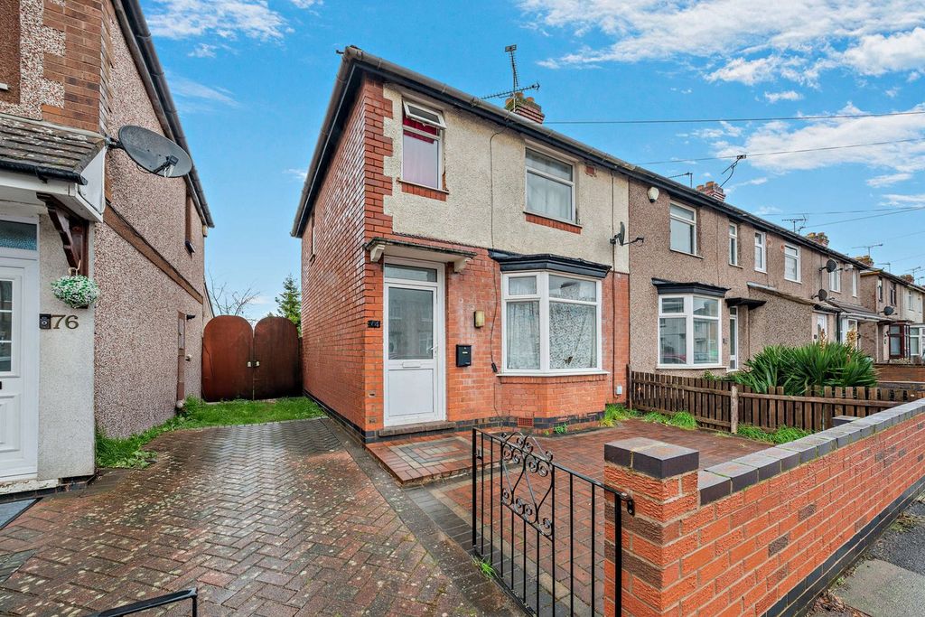 Property photo 2 of 17