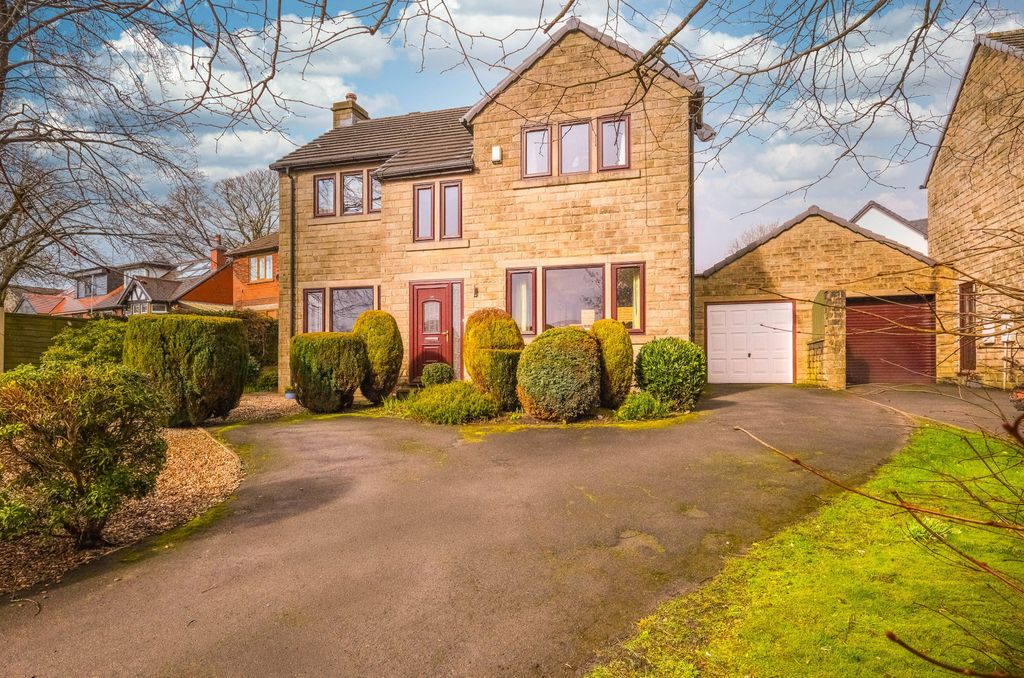 Property photo 1 of 34