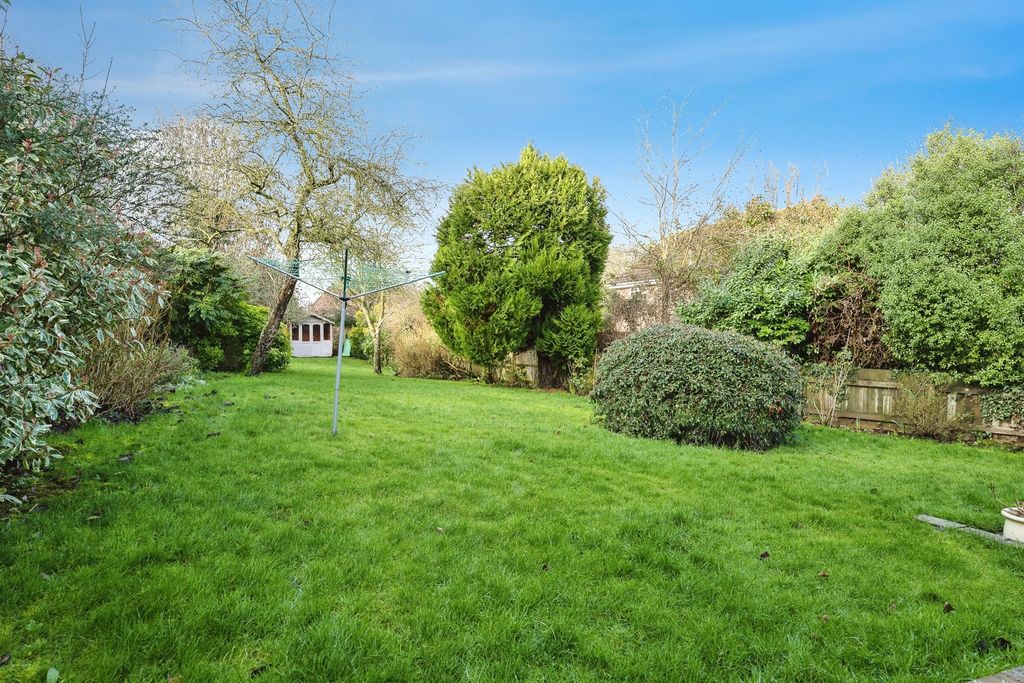 Property photo 2 of 14