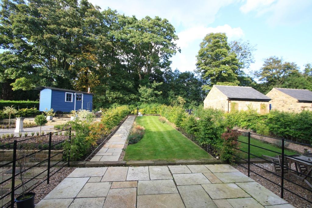 Property photo 1 of 8 0 General