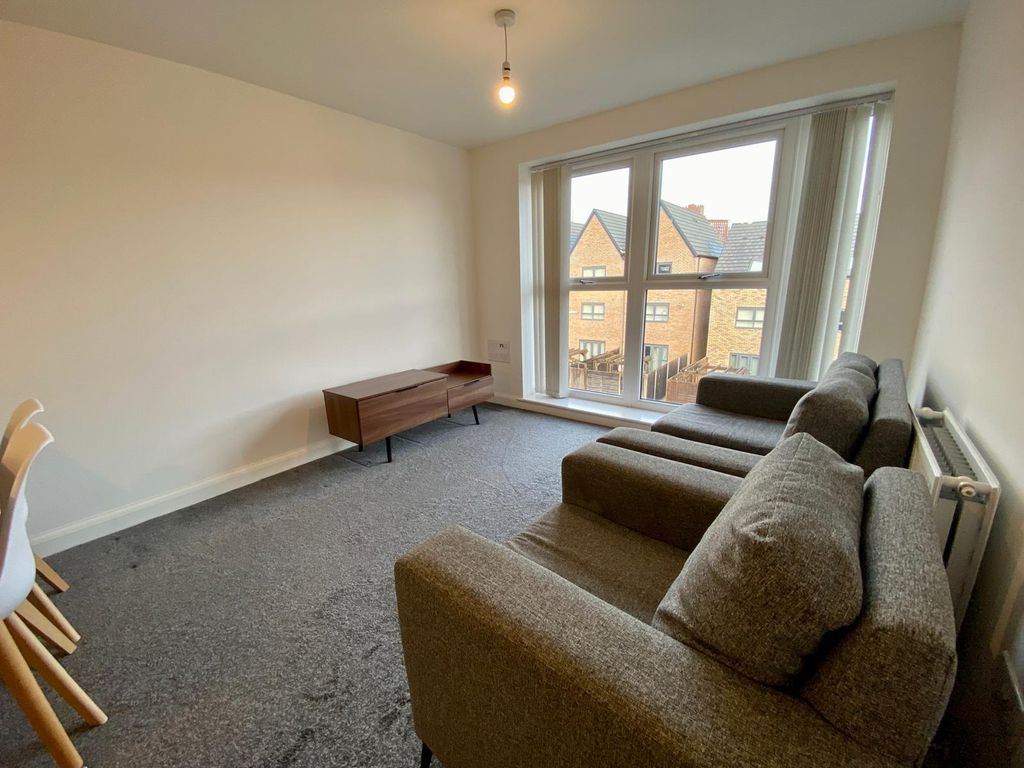 Property photo 3 of 9