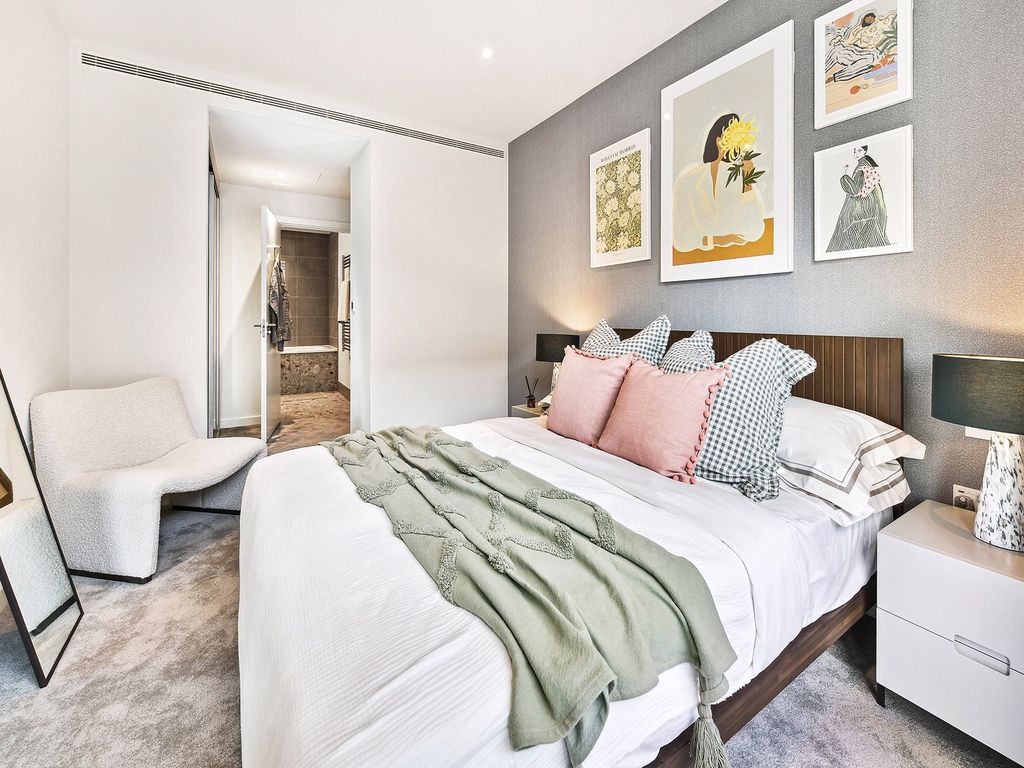 Property photo 2 of 15 Picture No. 11