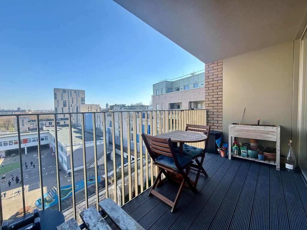 Property photo 3 of 16 5084223