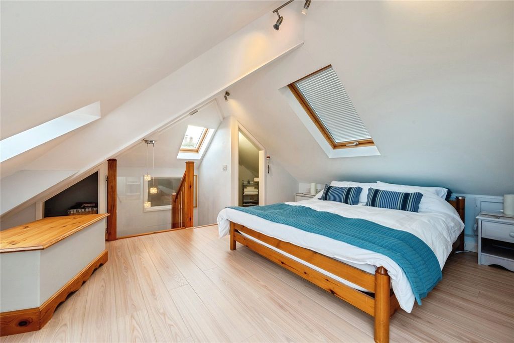 Additional image 22 of 5 bed semi-detached house for saleTreverbyn Road, Padstow, Cornwall PL28
