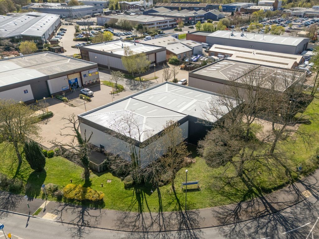 Property photo 2 of 11 Dji_20260406125550_0043_D_Awpd.Jpg