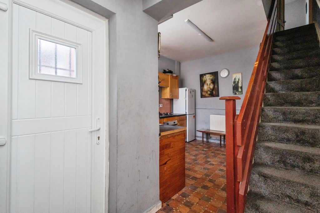 Property photo 3 of 20 Pbox-Img.Jpg